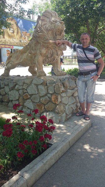 Михаил Платон