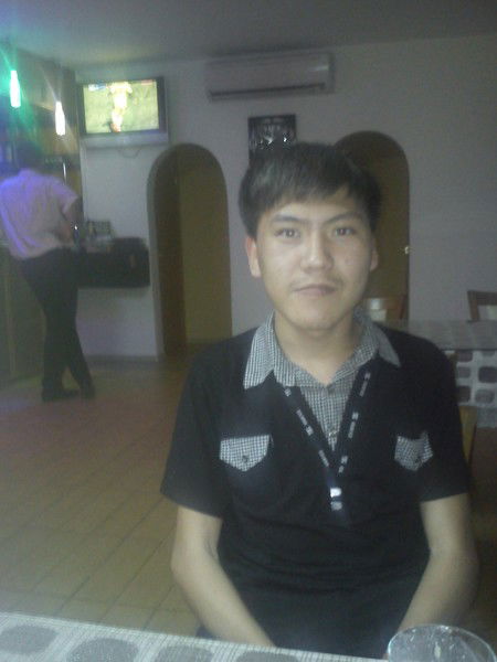 Акнур Акын Уулу