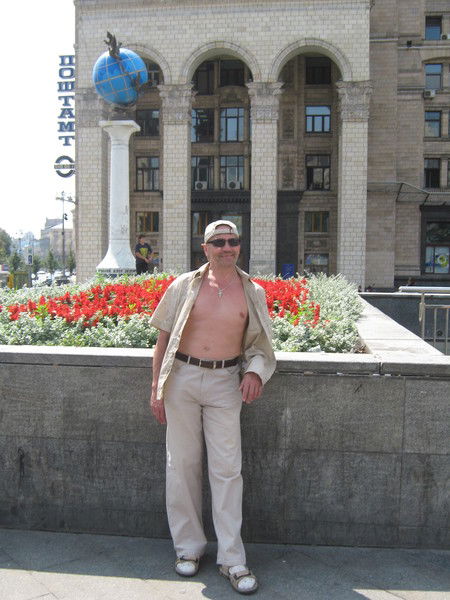 Александр Сакмаев