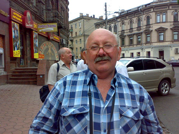 Александр Гуцан