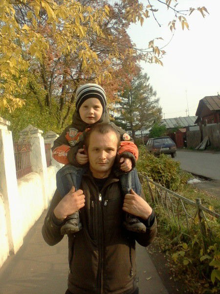 Максим Грохотов