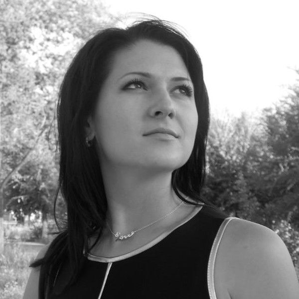 Елена Котова