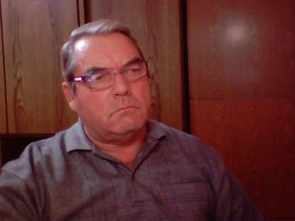 Анатолий Вахрушев