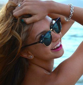 Алёна К********2