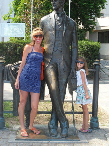 Валентина Харлан