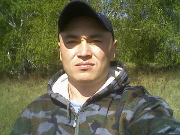 Берик Исаев