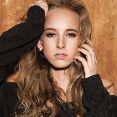 Мария Жаркова