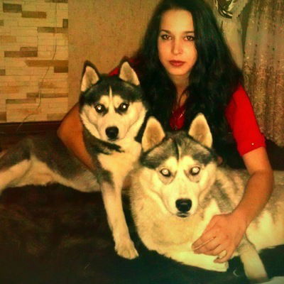 Оля Варапай