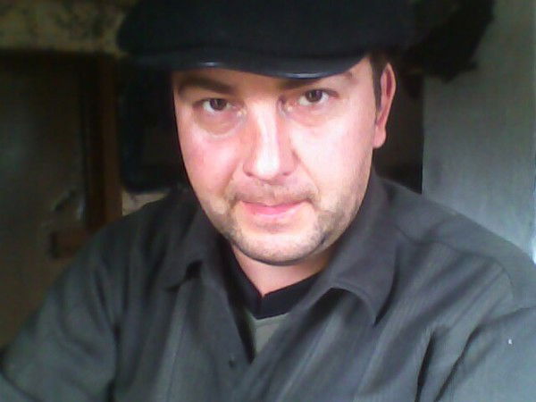 Роман Петенев