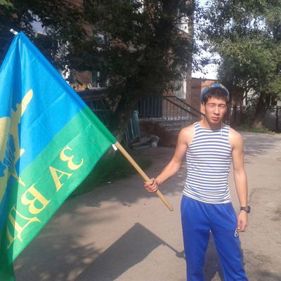 Влад Тинников