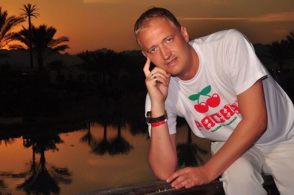 Александр Самсонов