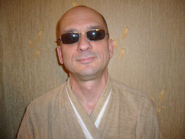 Юрий Мельник