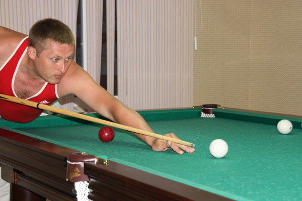 Александр Тарасенко