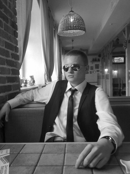 Максим Толкачев