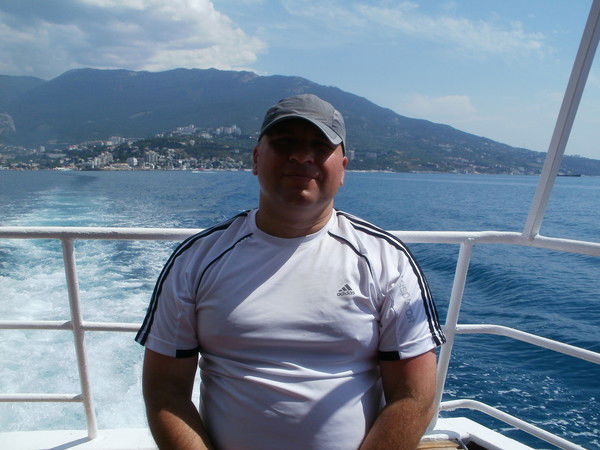 Юра Изоткин