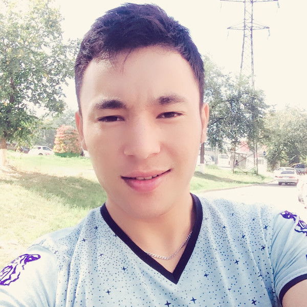 Айбек Султанов