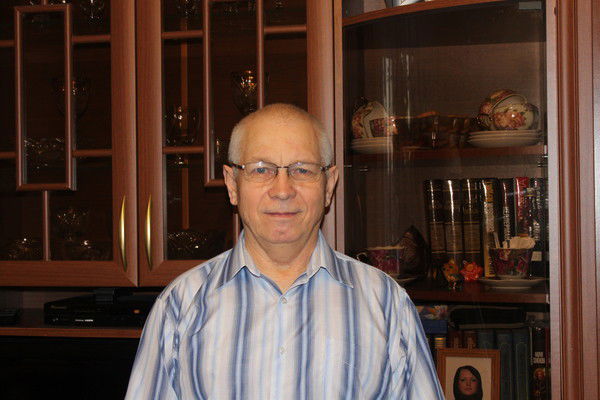 Александр Чернатов