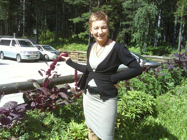 Лариса Корюкова