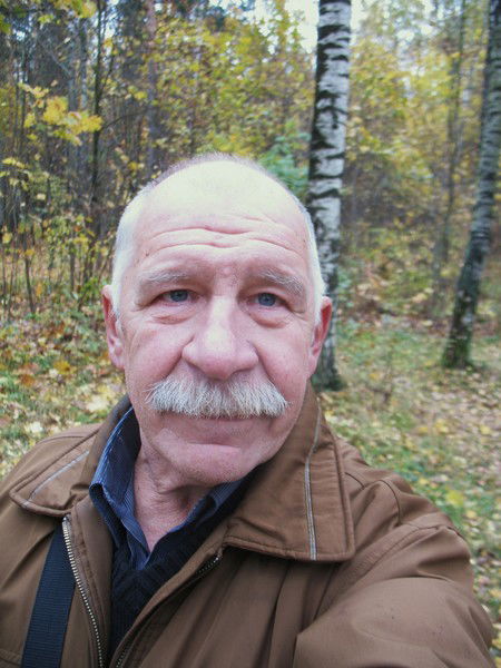 Слава Иванов