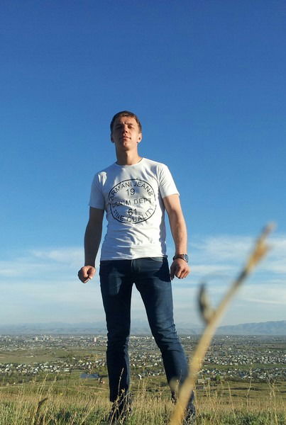 Александр Завялов