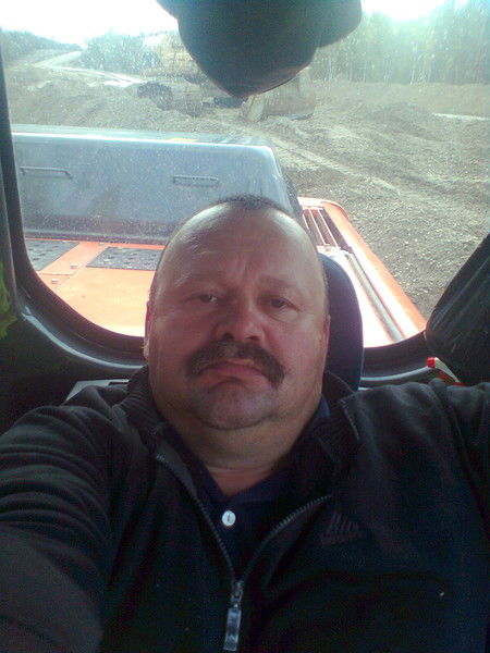 Игорь Попов