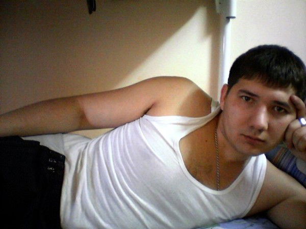 Антон Жуков