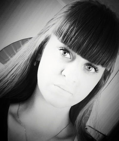 Анютка Евстратьева