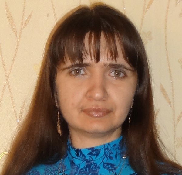 Екатерина Ломанцова