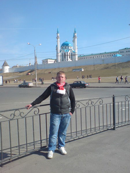 Антон Кротов