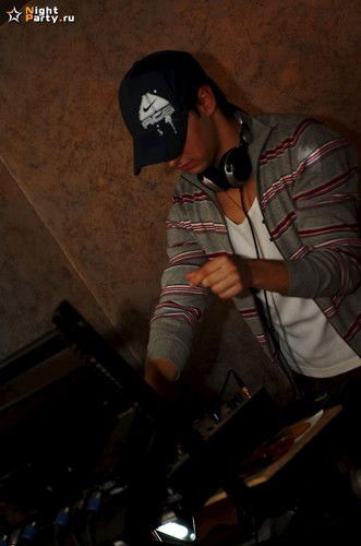 Евгений Тикунов