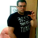 Юрий Петров