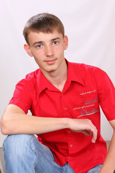 Денис Маруня