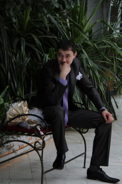 Олег Леонтьев