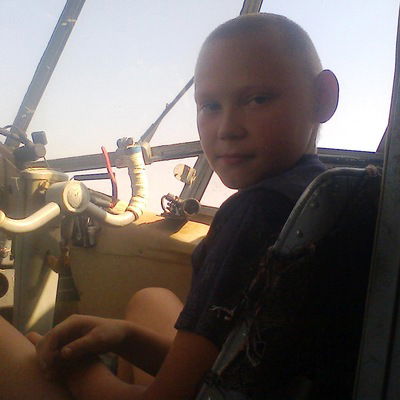 Даня Бурдов