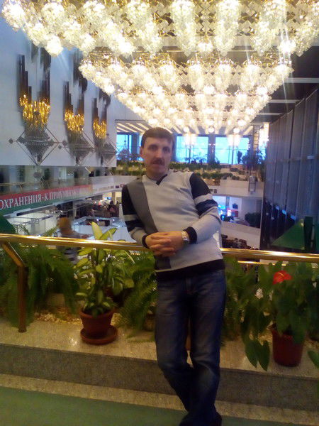 Александр Белонович