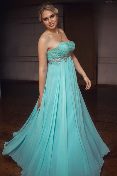 Катюша Безрукавая