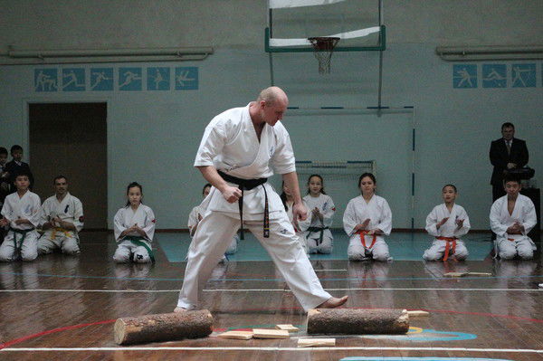 Александр *