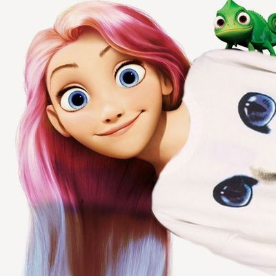 Оля Костина