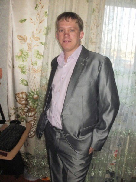 Анатолий Петров