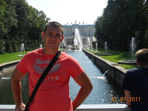 Роман ))))))))))))