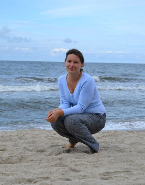 Анна Максимова