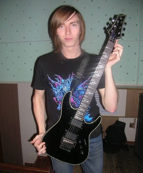 Сашко Шектер