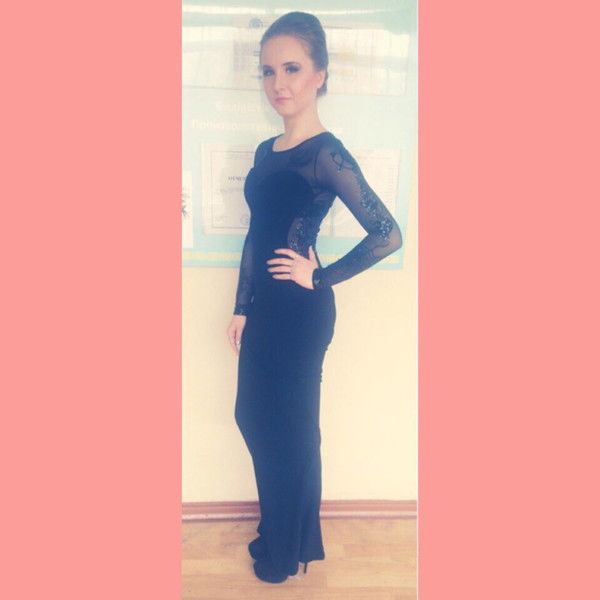 Маша Устинова