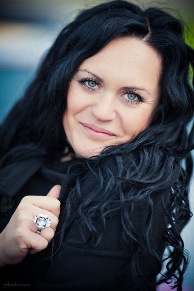 Александра Тихомирова