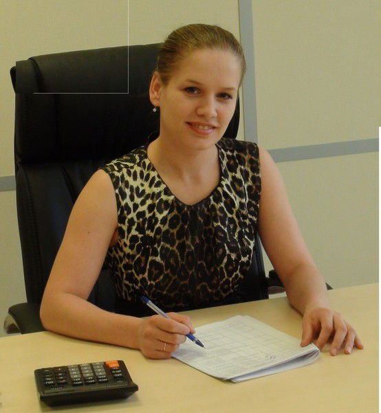 Лена Седельникова