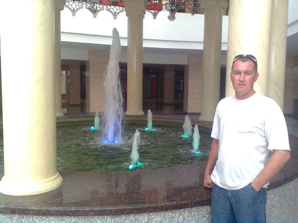 Юрий Лебедев