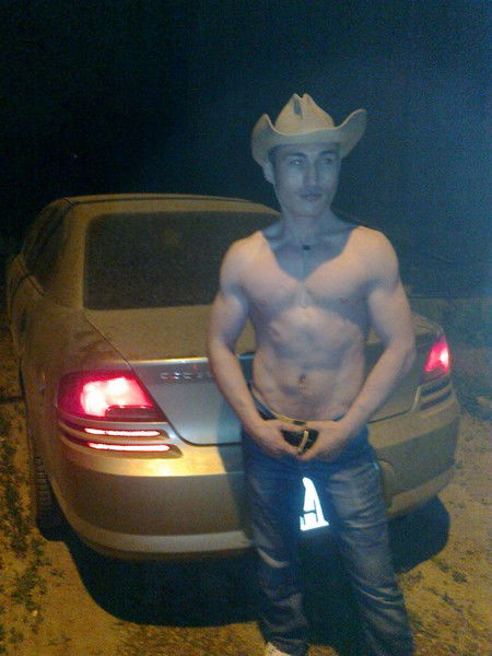 Nikita ______________