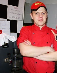 Андрей Глухов