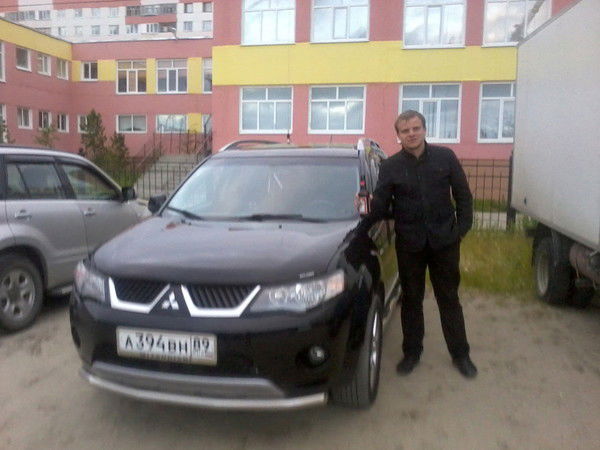 Александр Белов