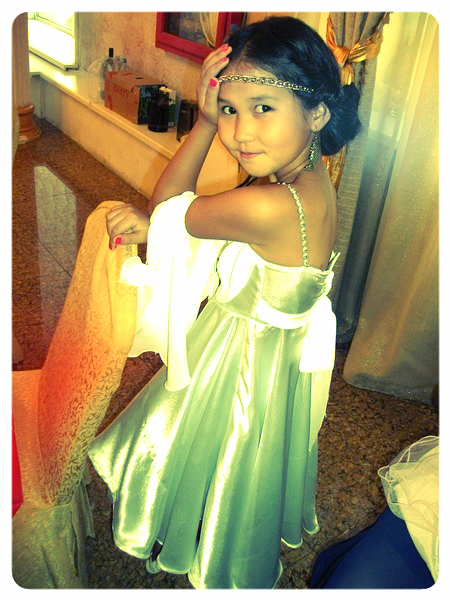 Алина Байжанова